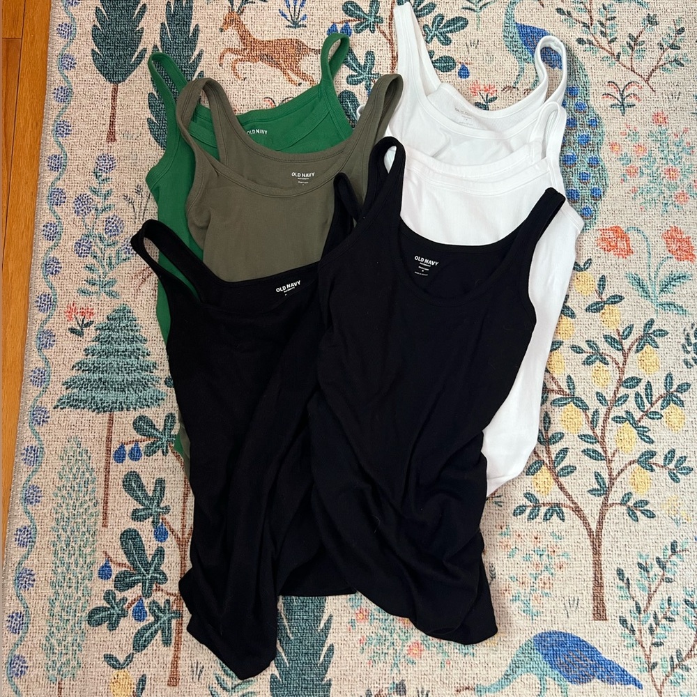 Old Navy Maternity Tank Top/Quince Tee Shirt Bundle